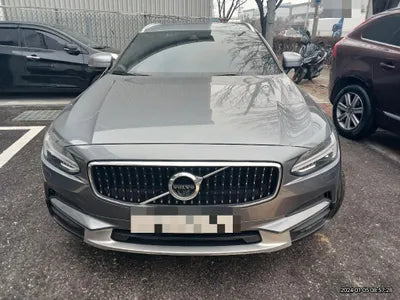 2017 Volvo V90 VIN: