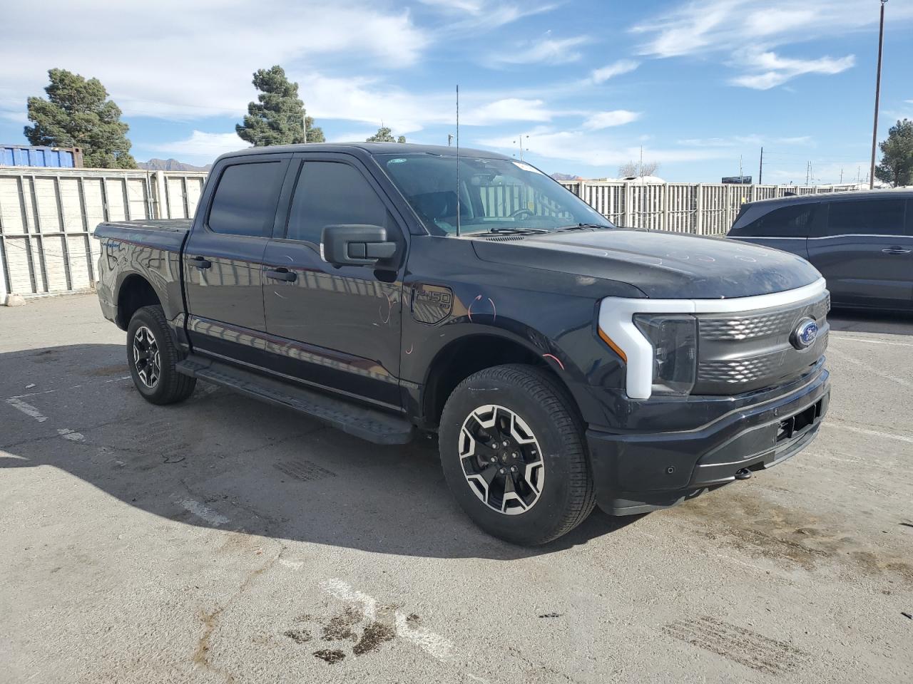 2023 FORD F150 LIGHTNING PRO VIN:1FTVW1EL4PWG34464