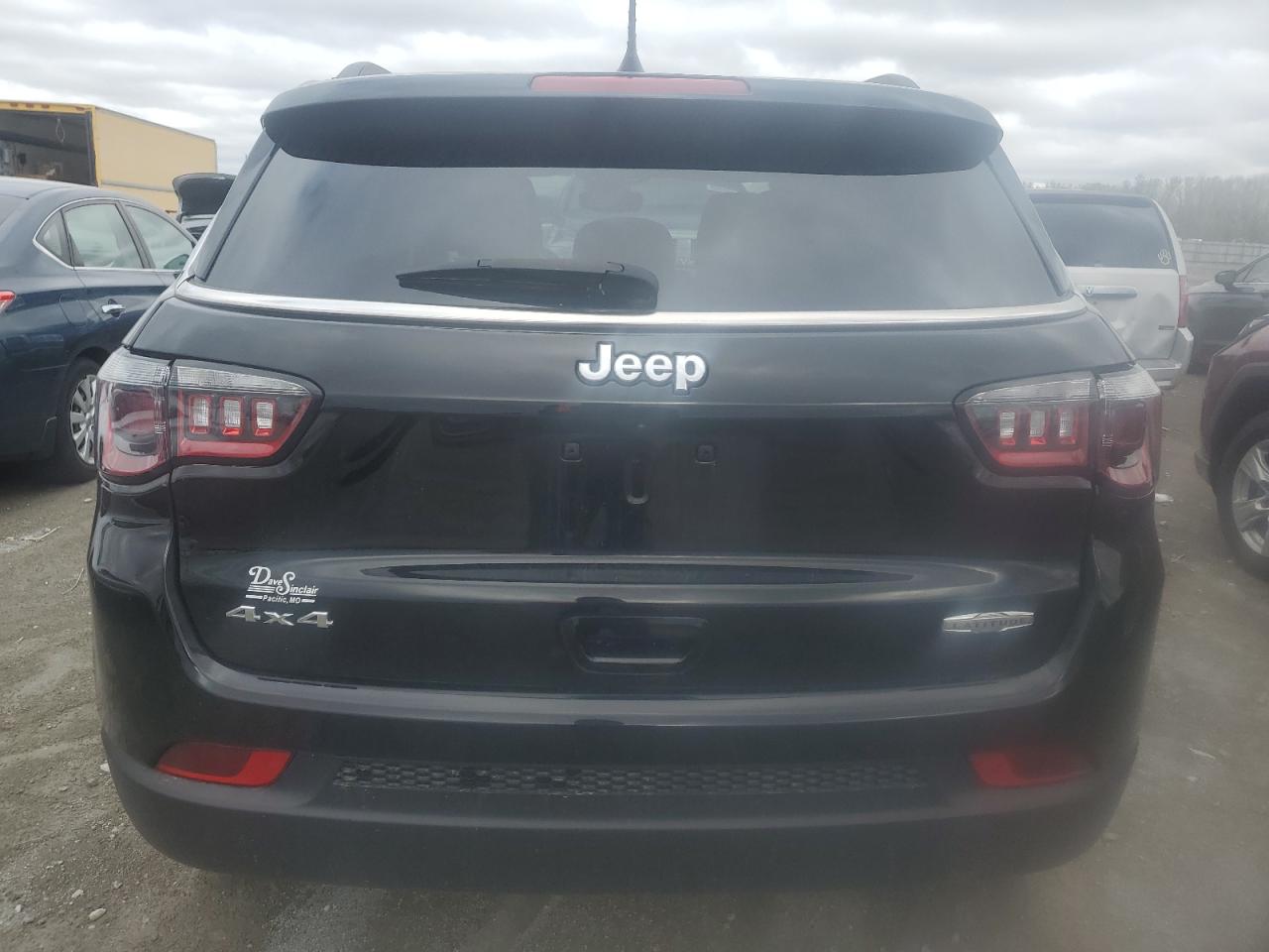 2022 JEEP COMPASS LATITUDE VIN:3C4NJDBB1NT165235