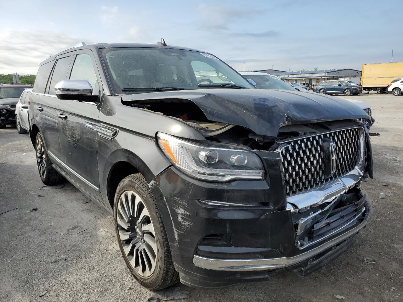 2023 LINCOLN NAVIGATOR BLACK LABEL VIN:5LMJJ2TG1PEL08984