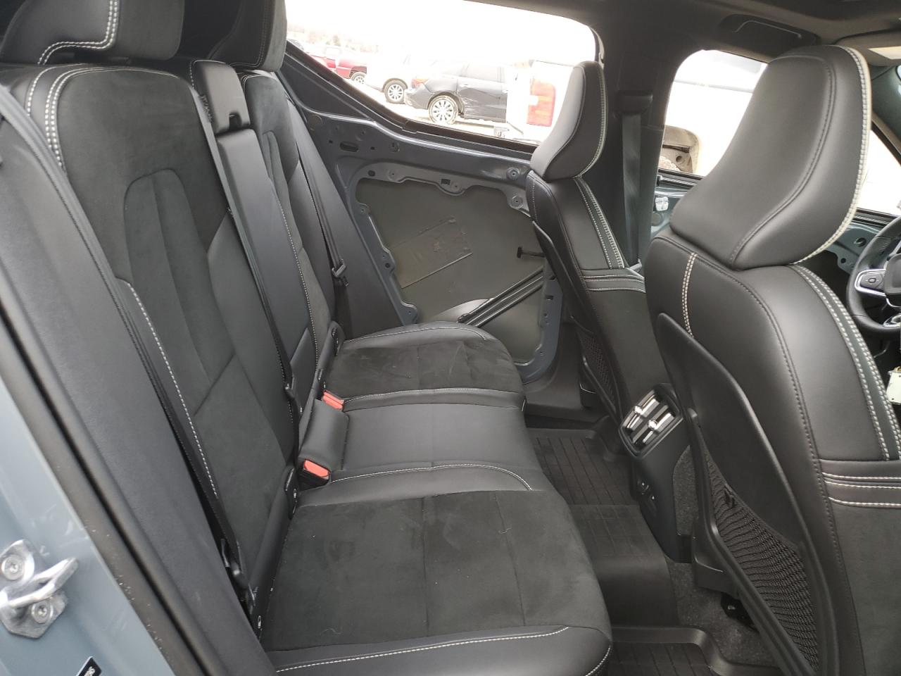 2022 VOLVO XC40 T5 R-DESIGN VIN:YV4162UM4N2662345