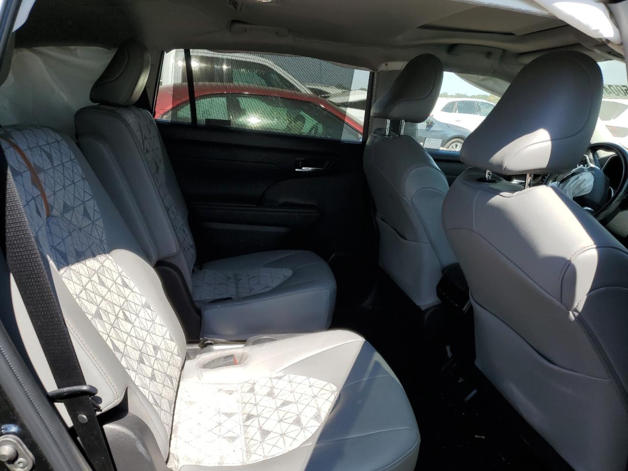 2022 TOYOTA HIGHLANDER HYBRID XLE VIN:5TDABRCH1NS545228