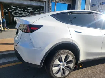 2023 Tesla Model Y VIN: