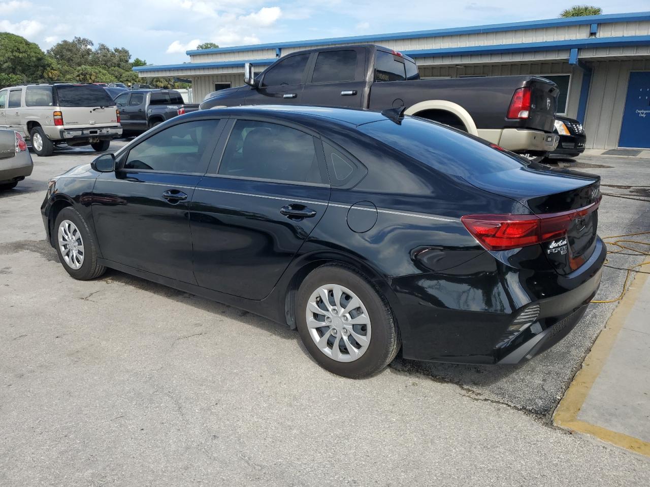 2023 KIA FORTE LX VIN:3KPF24AD9PE646863