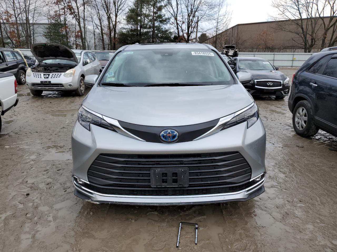 2024 TOYOTA SIENNA XLE VIN:5TDJSKFC2RS111431