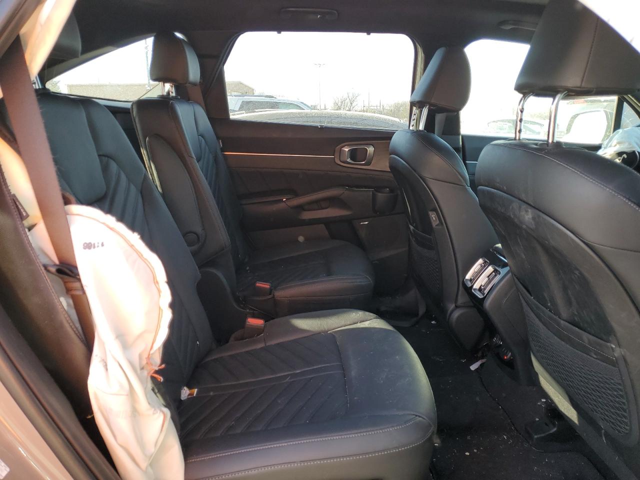 2024 KIA SORENTO SX VIN:5XYRKDJFXRG292436