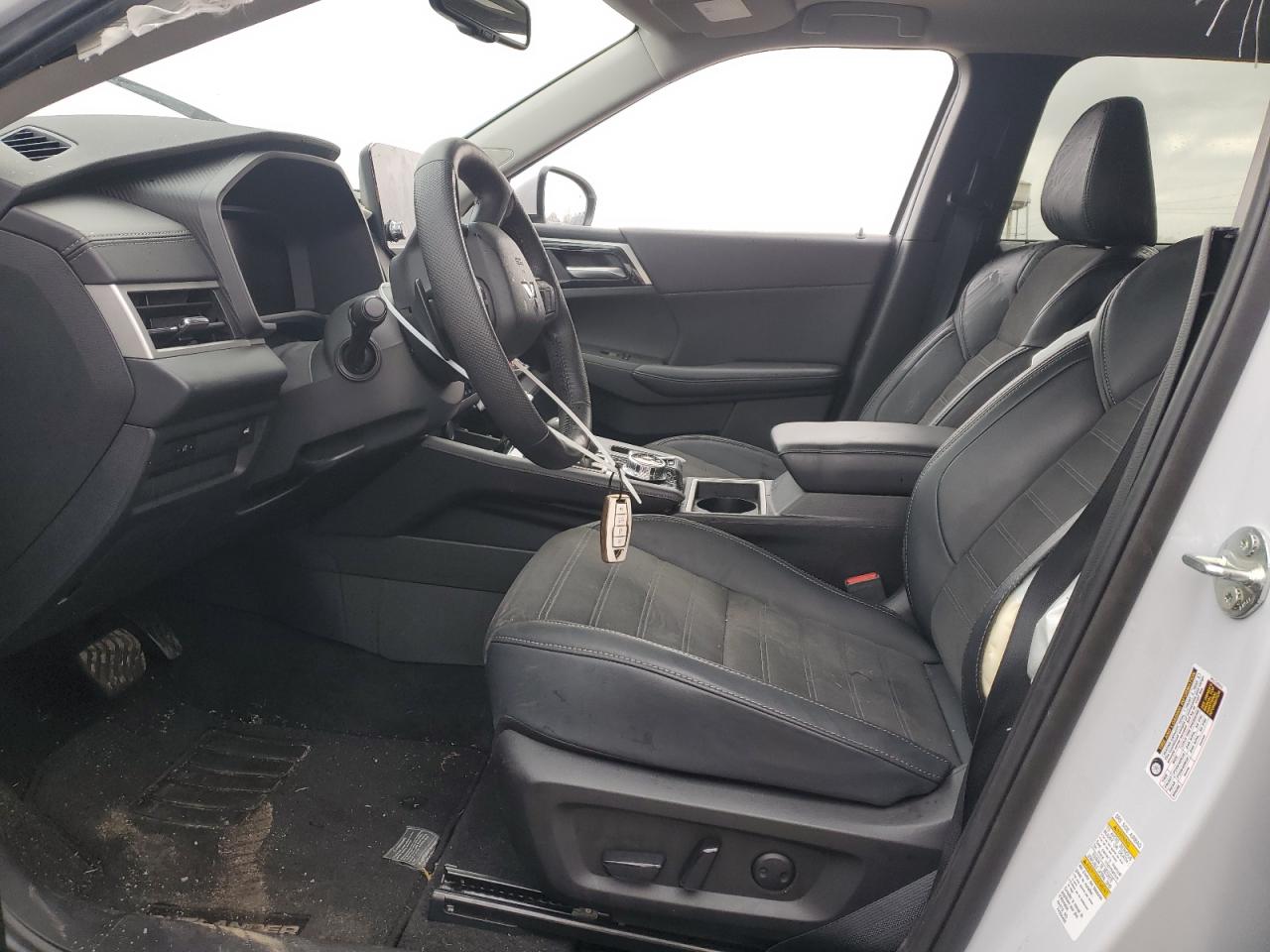 2024 MITSUBISHI OUTLANDER SE VIN:JA4J4VA87RZ020498