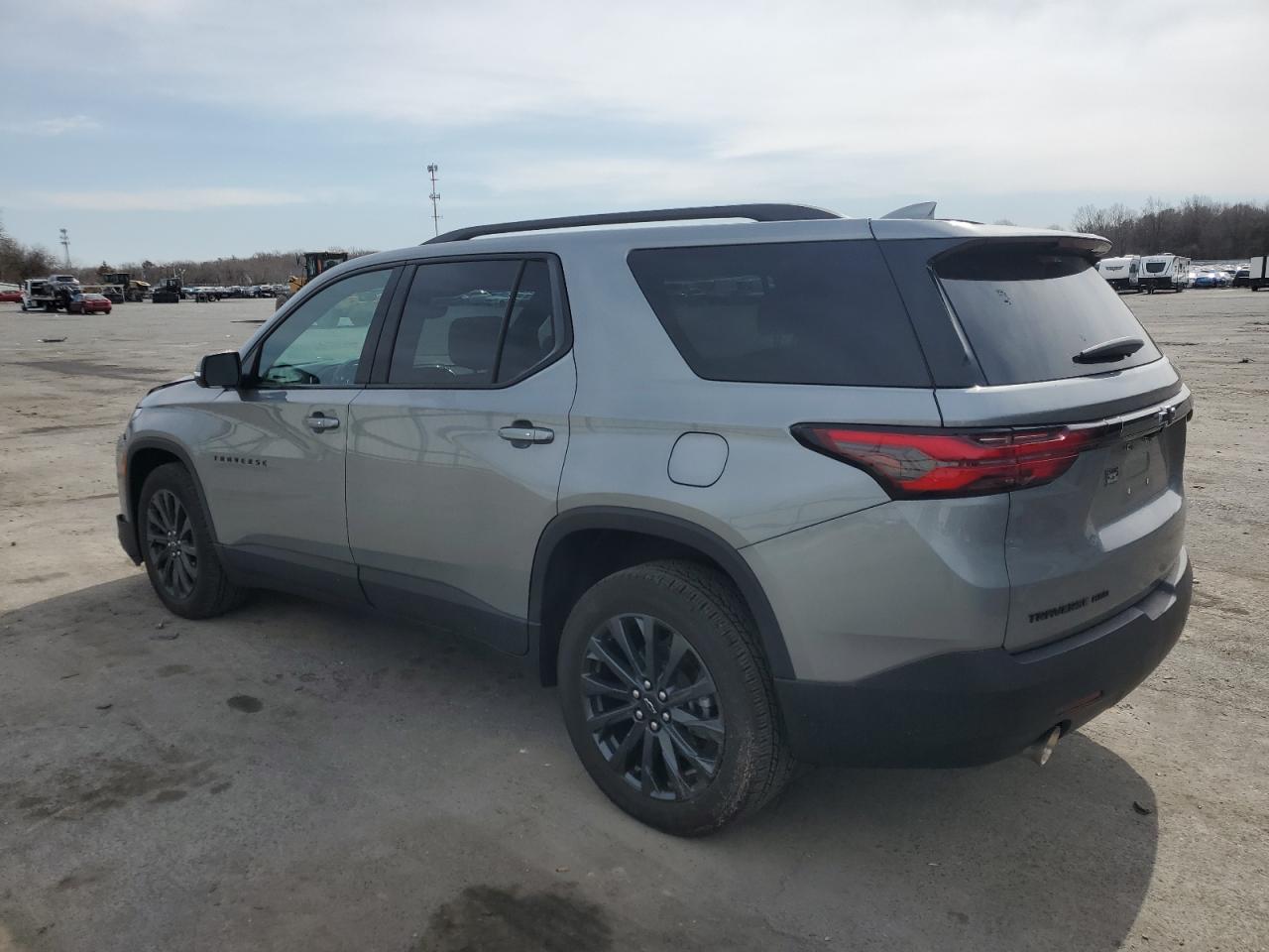 2023 CHEVROLET TRAVERSE RS VIN:1GNEVJKW8PJ334240