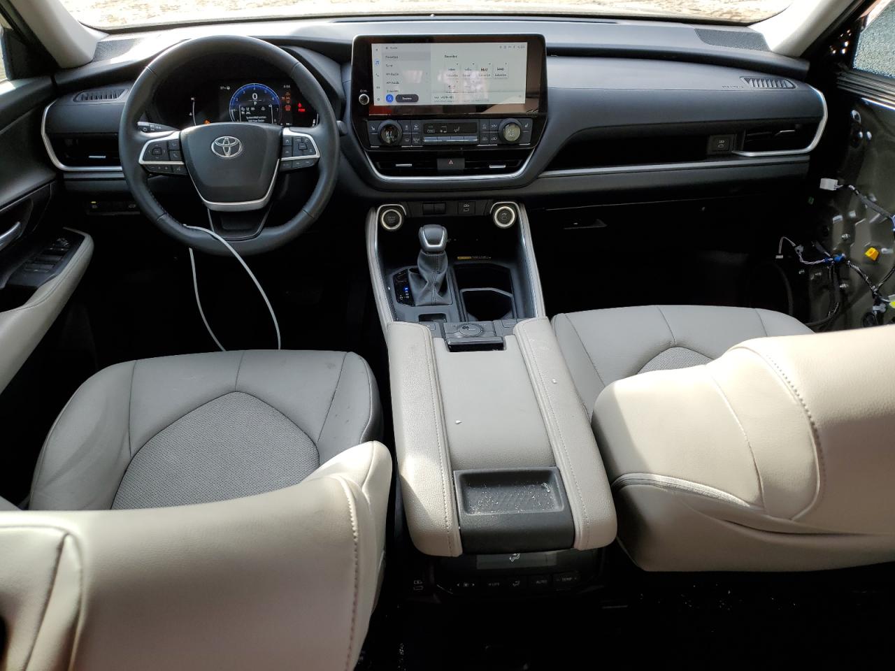 2024 TOYOTA GRAND HIGHLANDER XLE VIN:5TDAAAA54RS009117