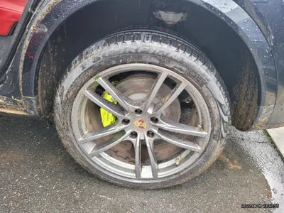 2021 Porsche Cayenne VIN: