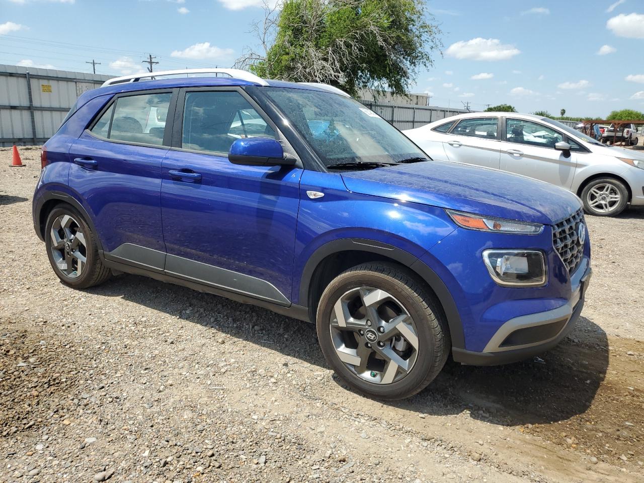 2023 HYUNDAI VENUE SEL VIN:KMHRC8A30PU258930