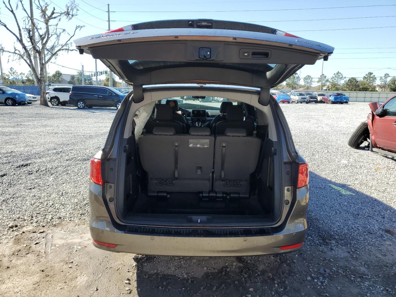2022 HONDA ODYSSEY TOURING VIN:5FNRL6H82NB010470