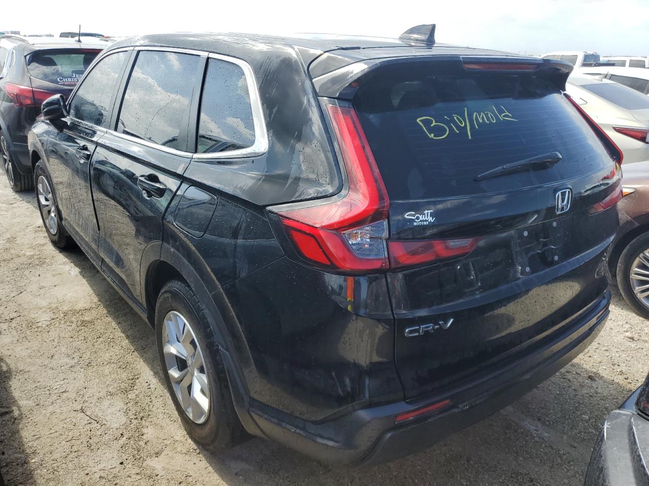 2024 HONDA CR-V LX VIN:2HKRS3H27RH311577