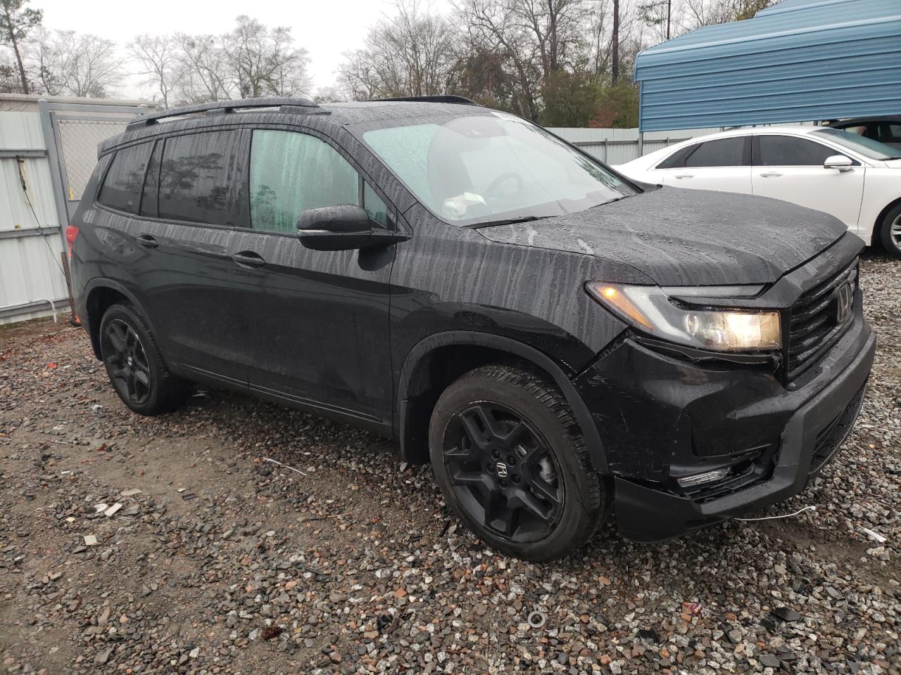 2024 HONDA PASSPORT BLACK EDITION VIN:5FNYF8H84RB007624