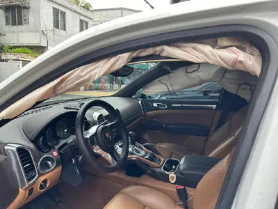 2015 Porsche Cayenne VIN: