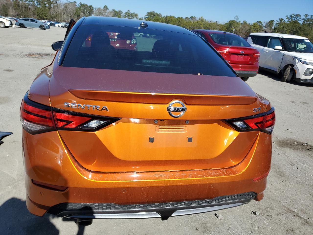 2022 NISSAN SENTRA SR VIN:3N1AB8DV3NY285537