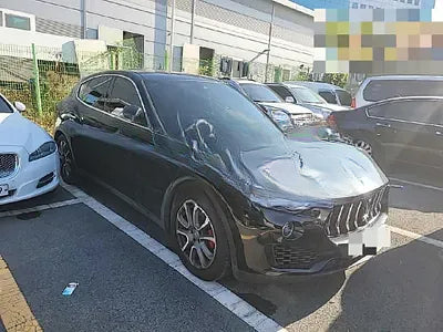 2017 Maserati Levante NONE VIN: