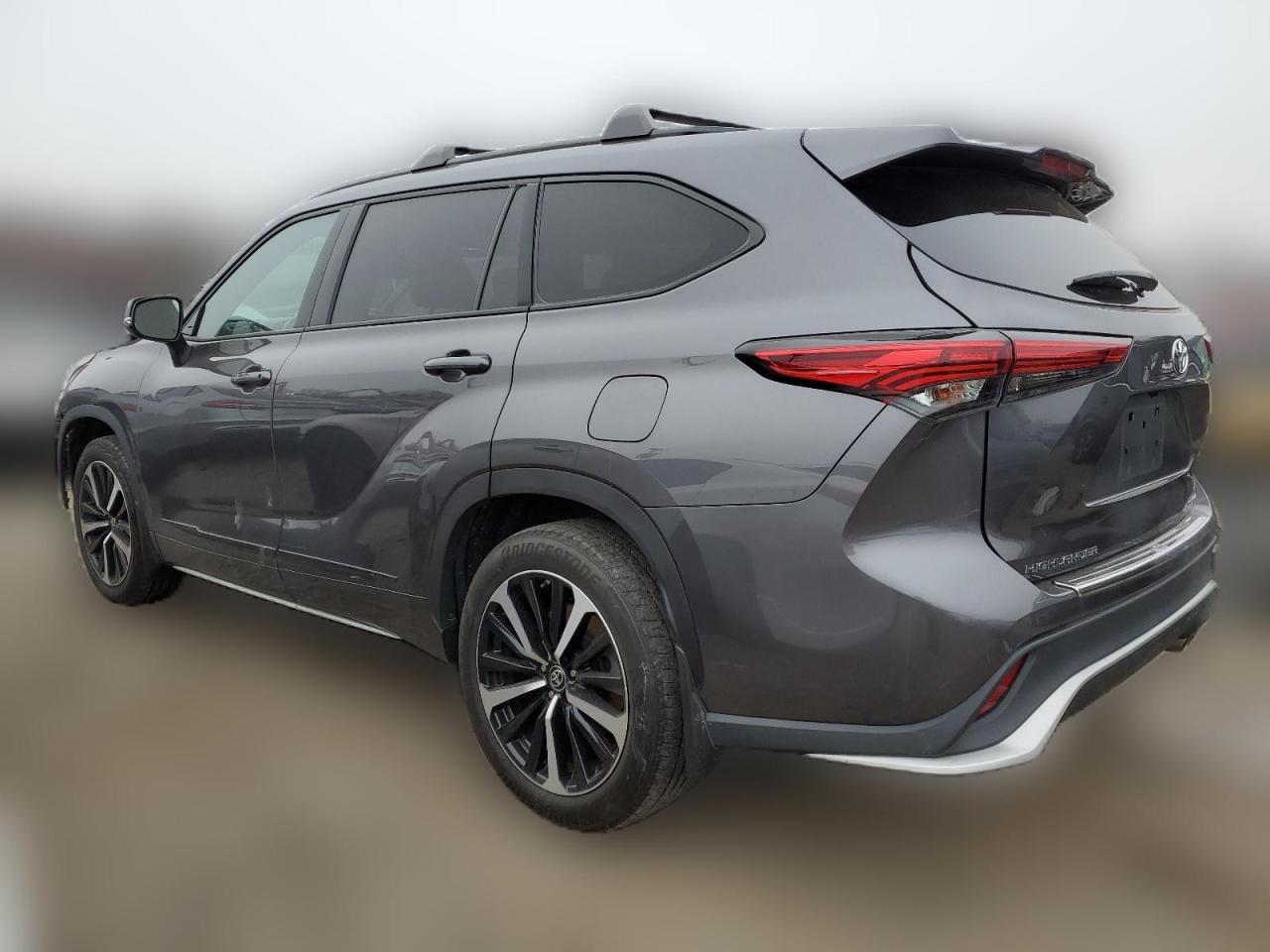 2022 TOYOTA HIGHLANDER XSE VIN:5TDJZRBHXNS181629 – VIN Public