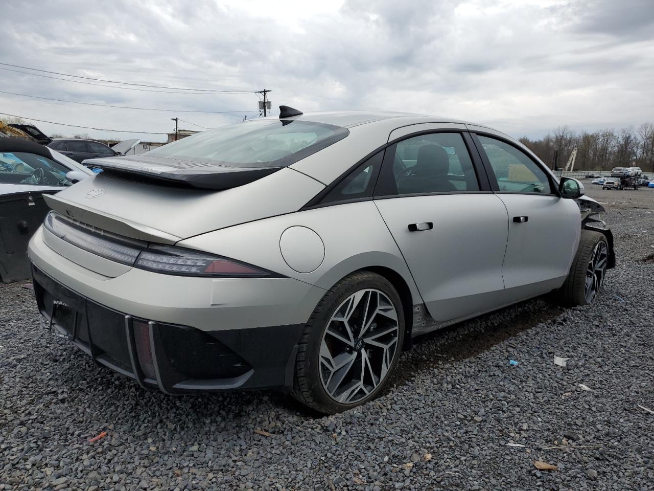 2024 HYUNDAI IONIQ 6 SEL VIN:KMHM34AC8RA055579