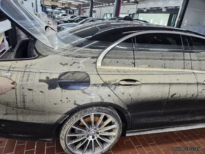 2017 Mercedes-Benz E 300 VIN: