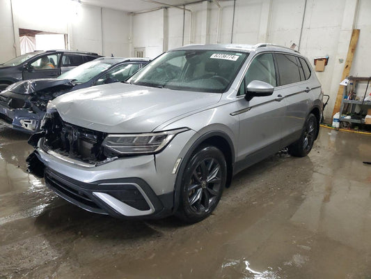 2022 VOLKSWAGEN TIGUAN SE VIN:3VV2B7AX1NM019637