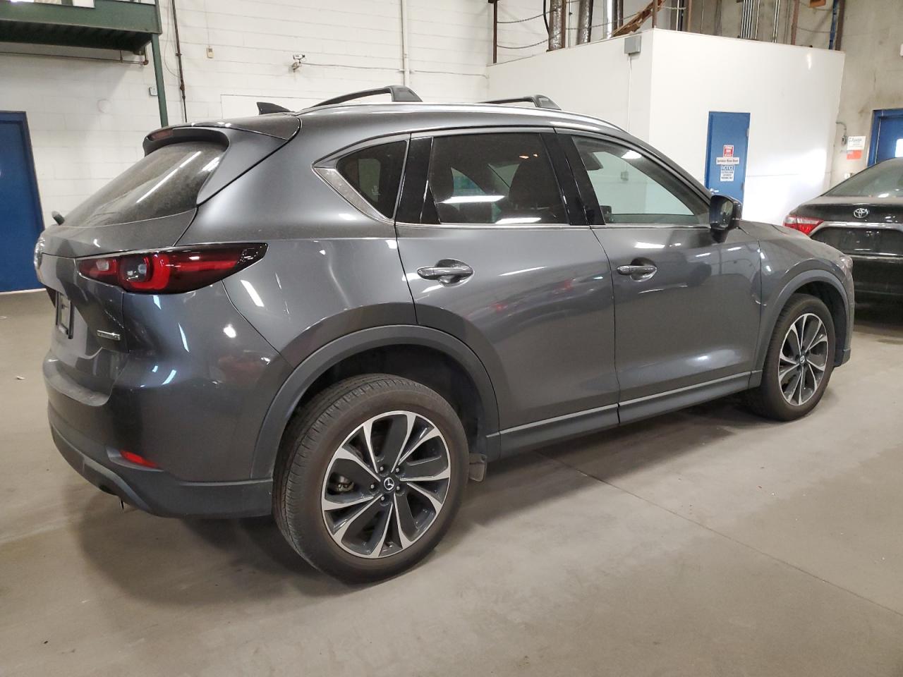 2022 MAZDA CX-5 PREMIUM PLUS VIN:JM3KFBEM1N0586608