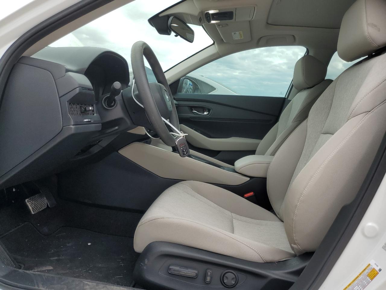 2024 HONDA ACCORD EX VIN:1HGCY1F35RA071832