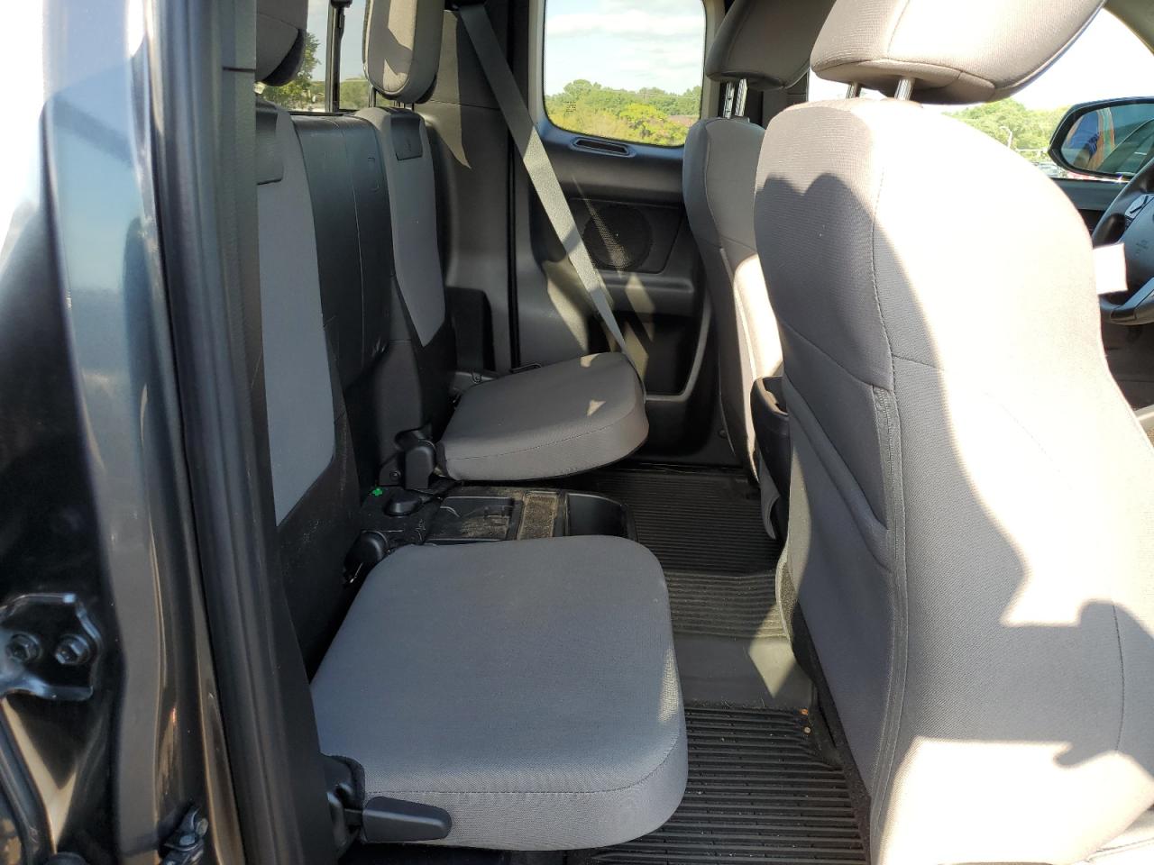 2023 TOYOTA TACOMA ACCESS CAB VIN:3TYRX5GN4PT084689