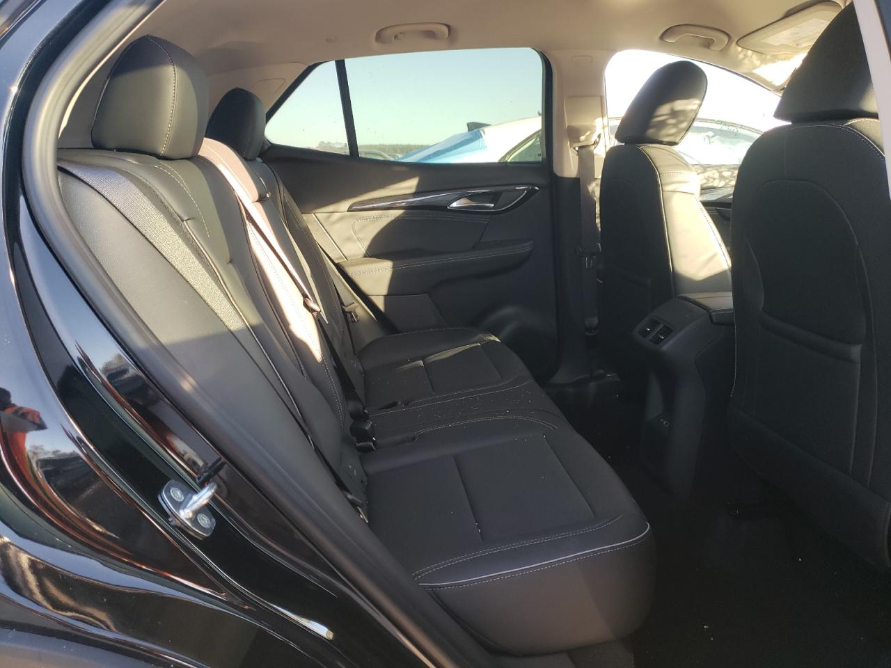 2022 BUICK ENVISION ESSENCE VIN:LRBFZNR43ND064468