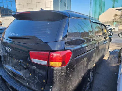 2016 Kia Carnival VIN: