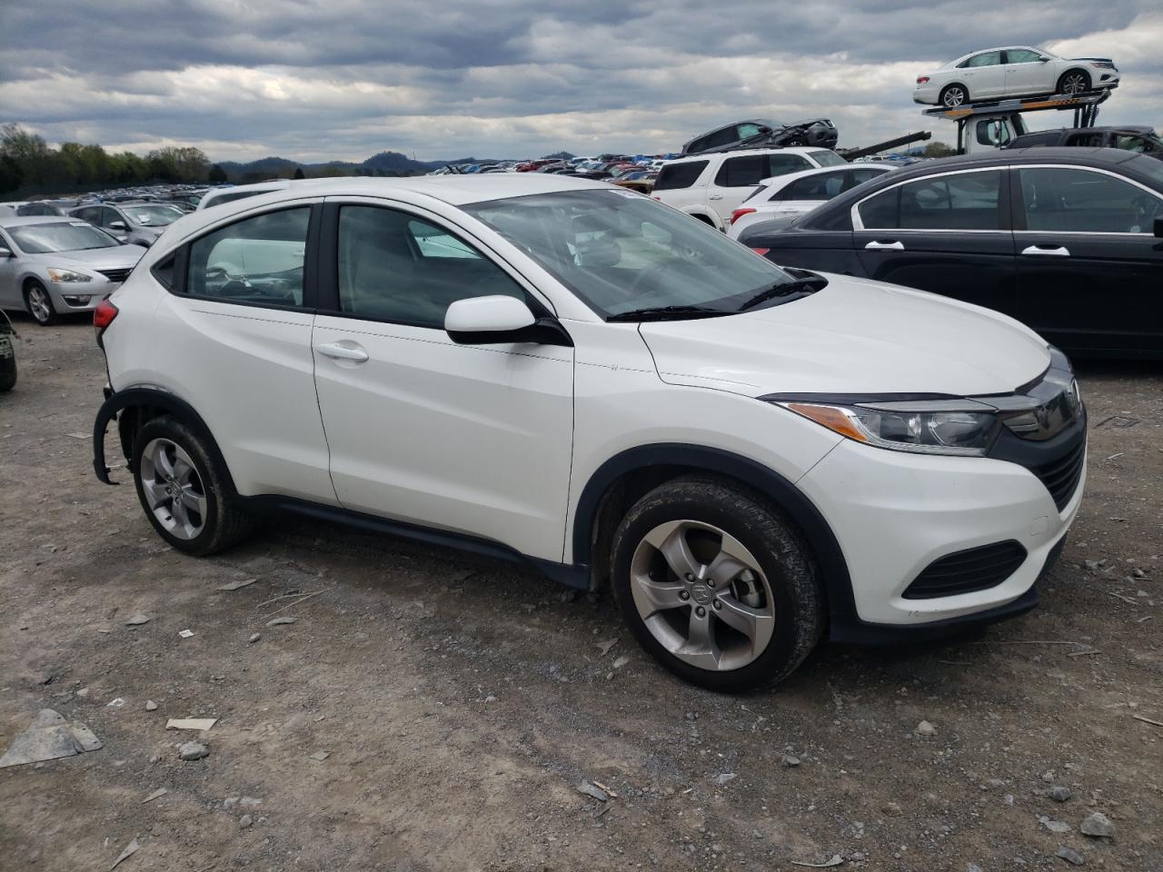 2022 HONDA HR-V LX VIN:3CZRU6H33NM736944