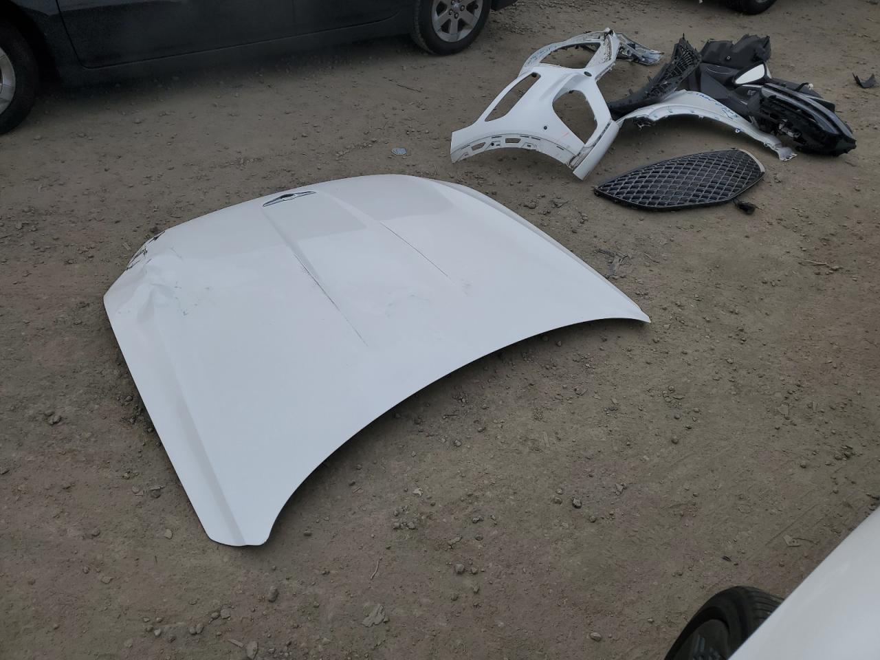 2022 GENESIS GV70 BASE VIN:KMUMADTB9NU057748