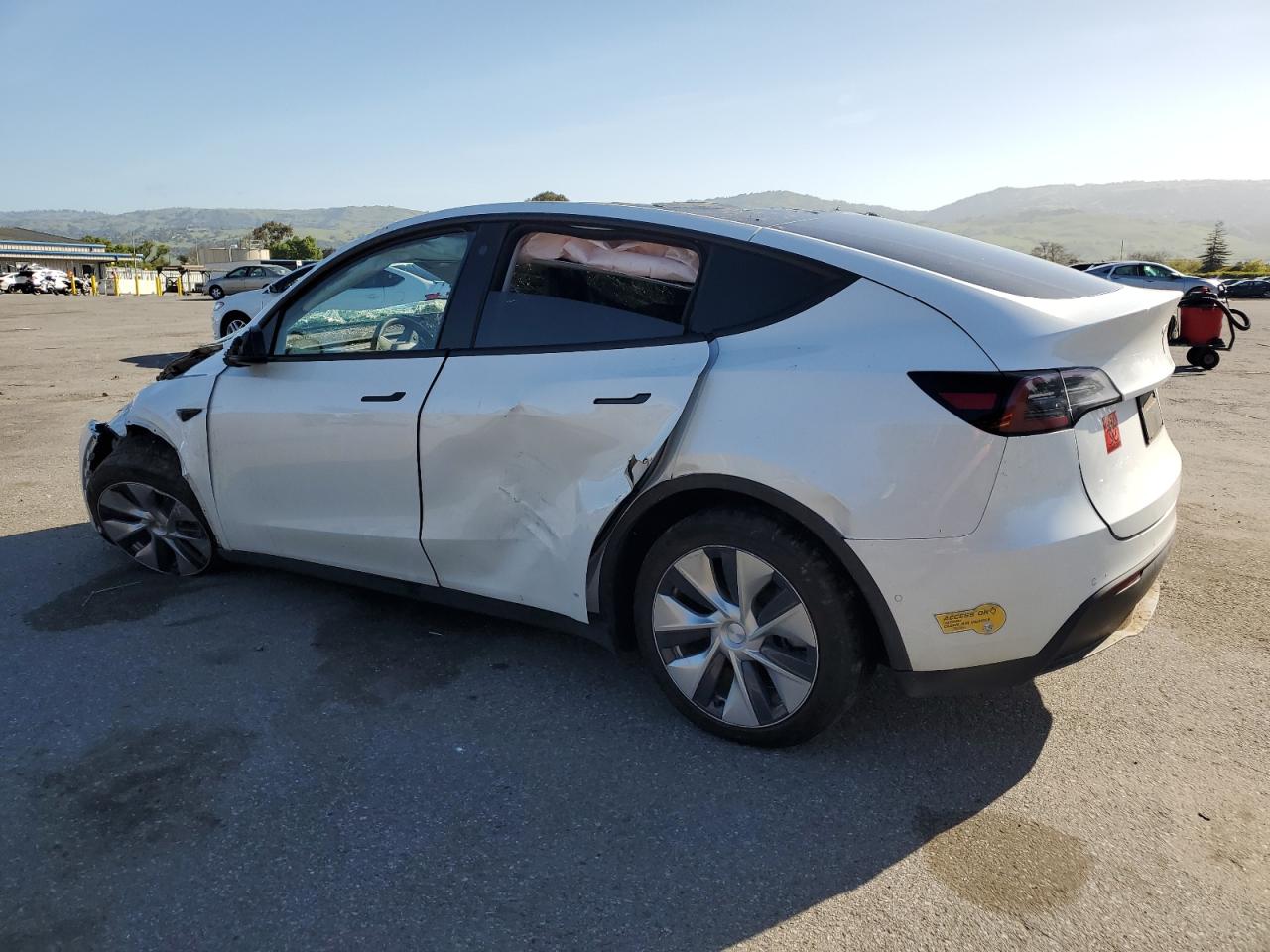 2022 TESLA MODEL Y  VIN:7SAYGDEE5NF437045