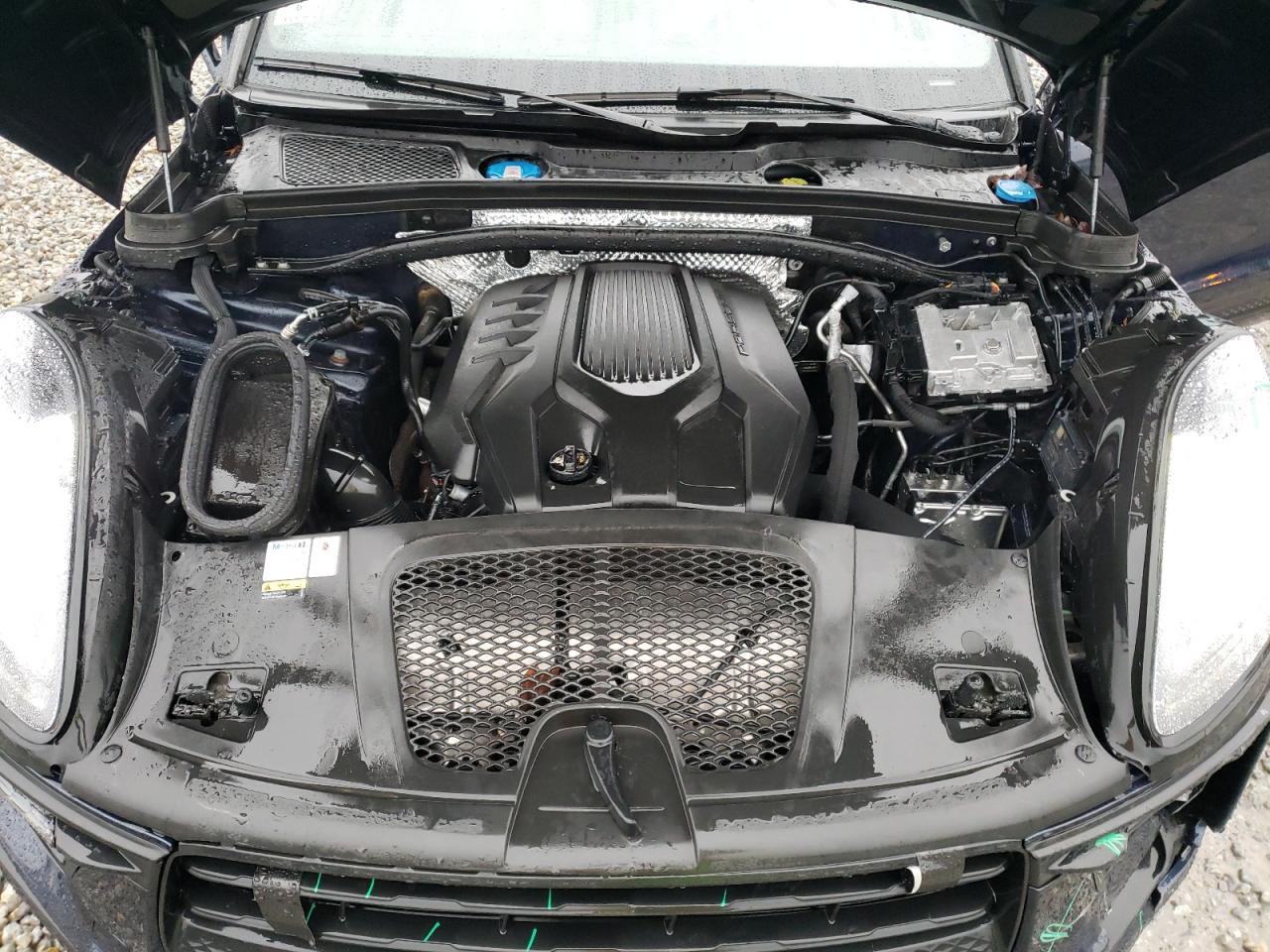 2022 PORSCHE MACAN  VIN:WP1AA2A58NLB09379