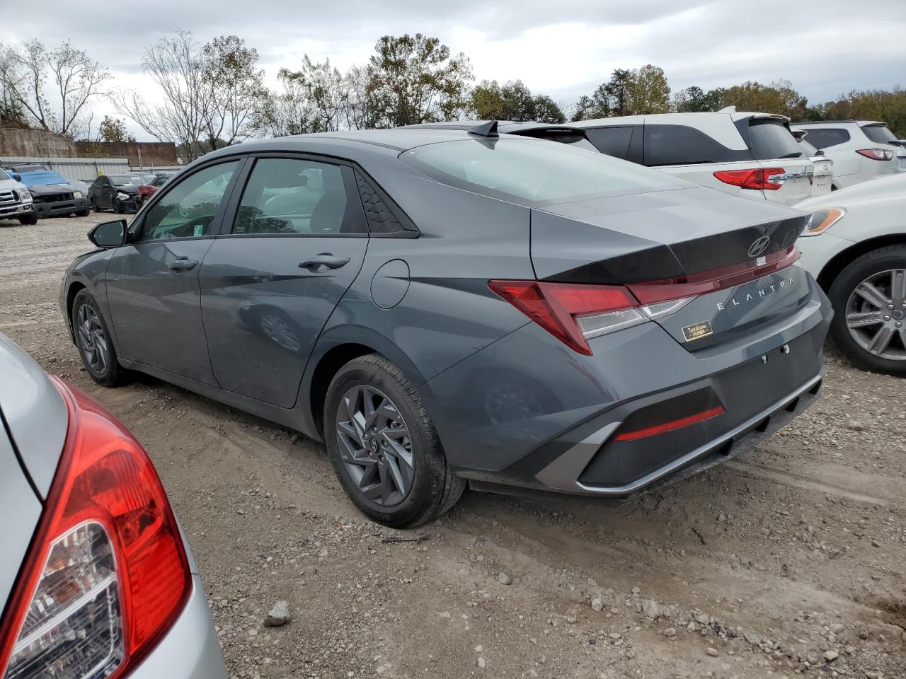 2024 HYUNDAI ELANTRA SEL VIN:KMHLM4DG8RU692932