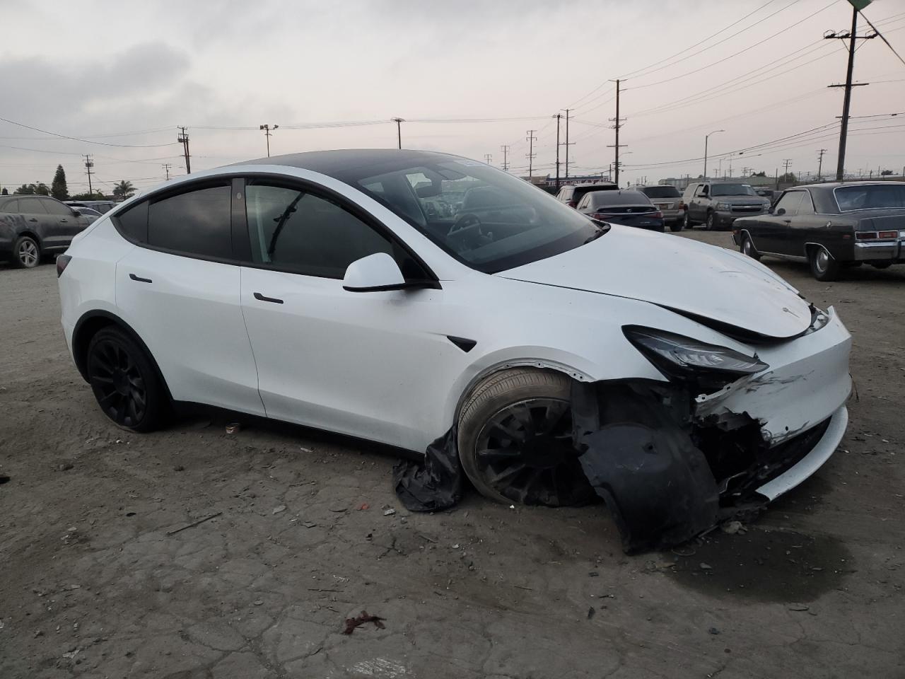 2022 TESLA MODEL Y  VIN:7SAYGDEE5NF370687