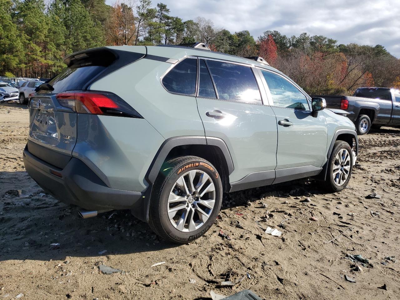 2023 TOYOTA RAV4 XLE PREMIUM VIN:2T3A1RFV3PW349149