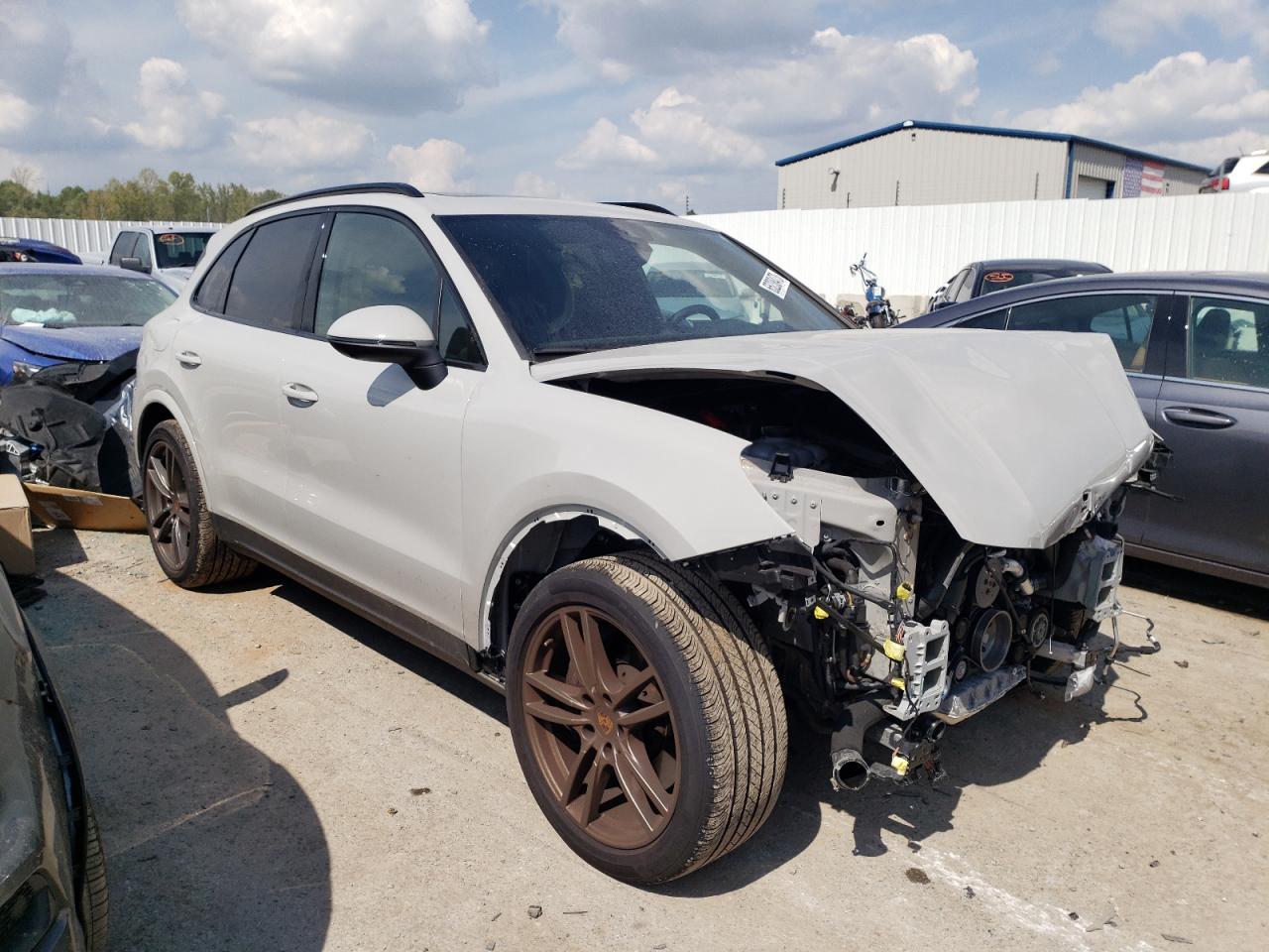 2023 PORSCHE CAYENNE BASE VIN:WP1AA2AY1PDA01743