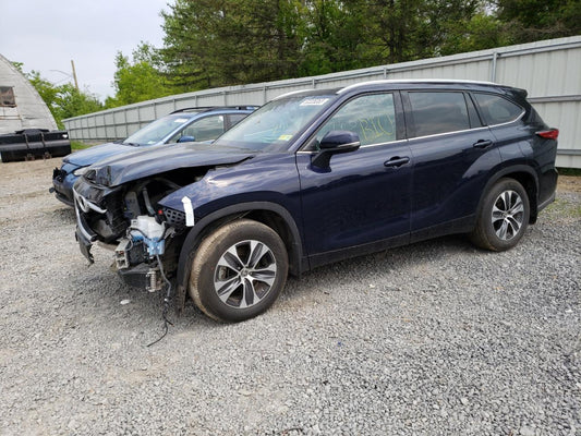 2022 TOYOTA HIGHLANDER XLE VIN:5TDGZRBH2NS247164