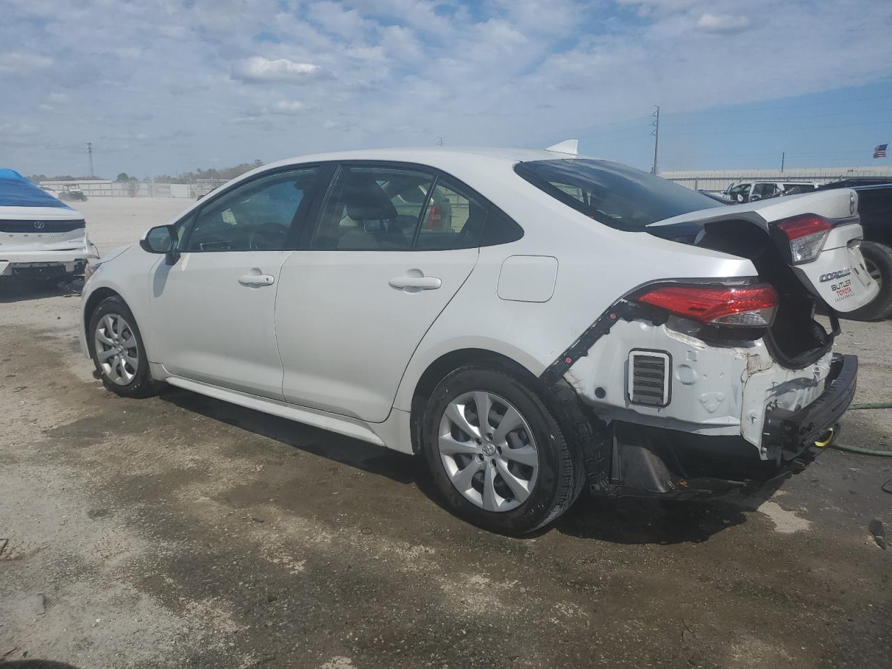 2022 TOYOTA COROLLA LE VIN:JTDEPMAE5N3025677
