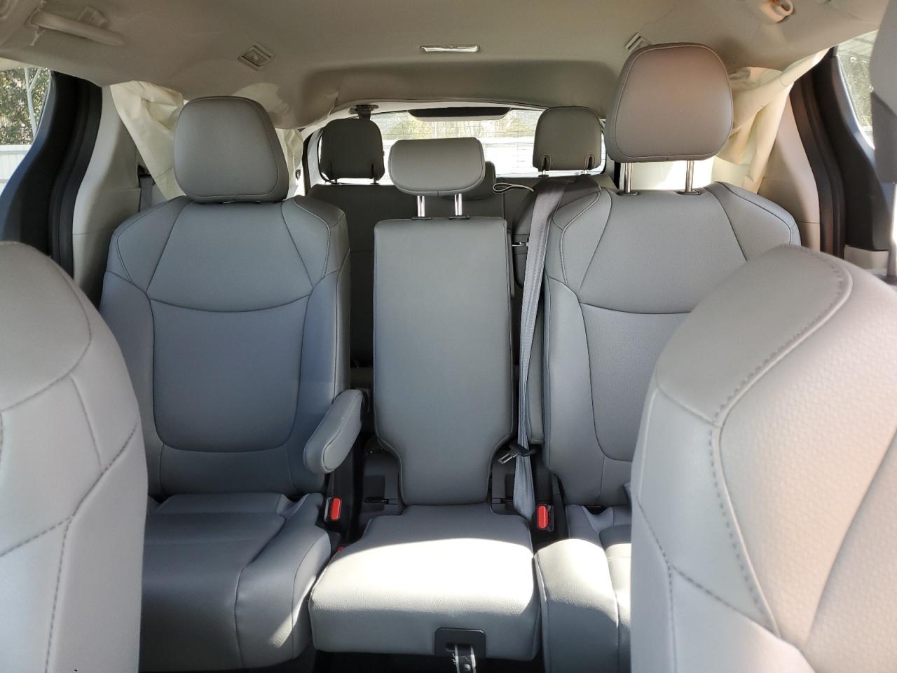 2023 TOYOTA SIENNA XLE VIN:5TDYRKEC1PS165988