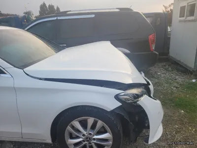 2019 Mercedes-Benz C 220 VIN: