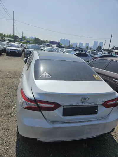 2018 Toyota Camry VIN: