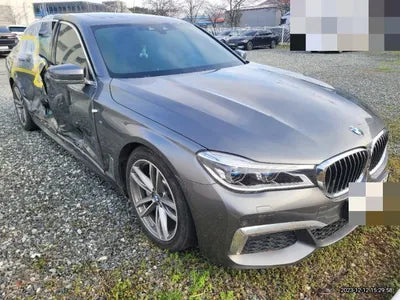 2018 BMW 740 VIN: