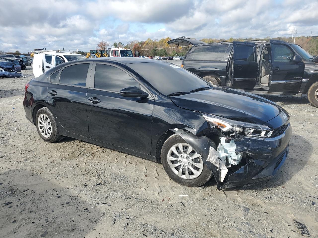 2023 KIA FORTE LX VIN:3KPF24AD8PE684553