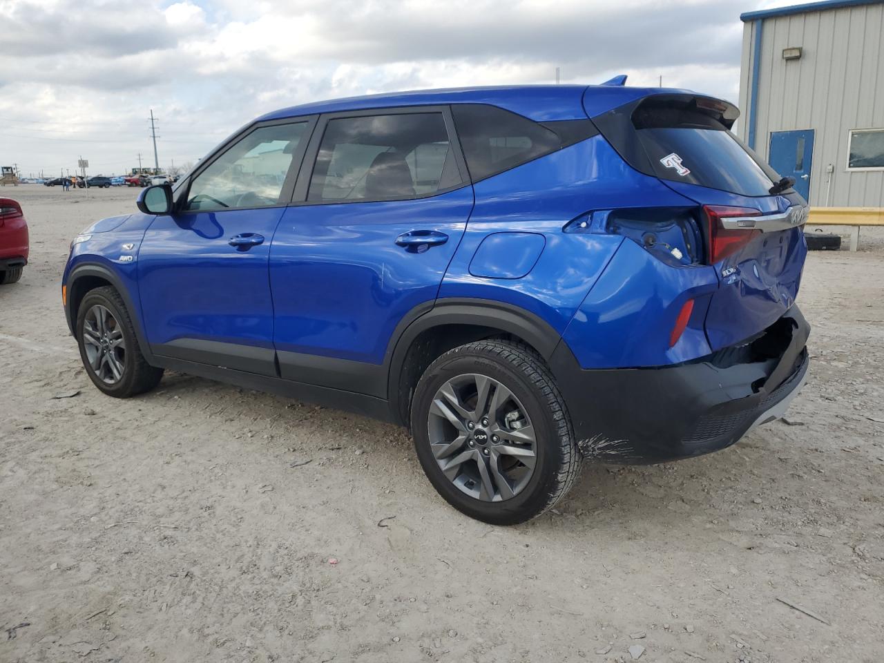 2023 KIA SELTOS LX VIN:KNDEPCAA2P7369678
