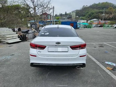 2018 Kia K5 VIN: