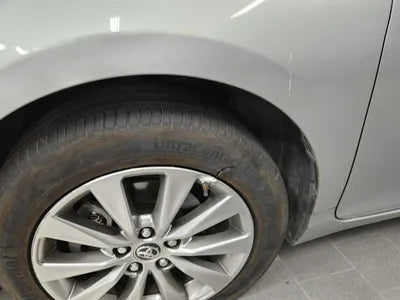 2016 Toyota Camry VIN: