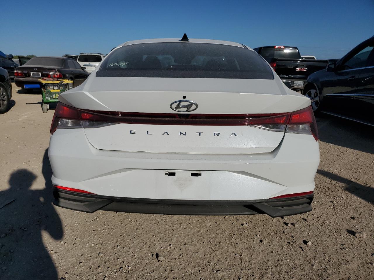 2023 HYUNDAI ELANTRA SEL VIN:5NPLM4AG4PH094448