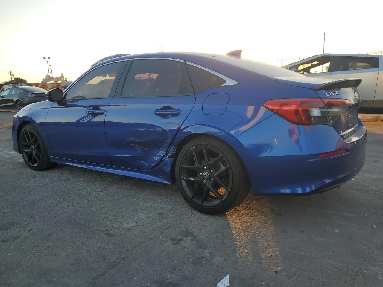 2022 HONDA CIVIC TOURING VIN:2HGFE1F98NH305676